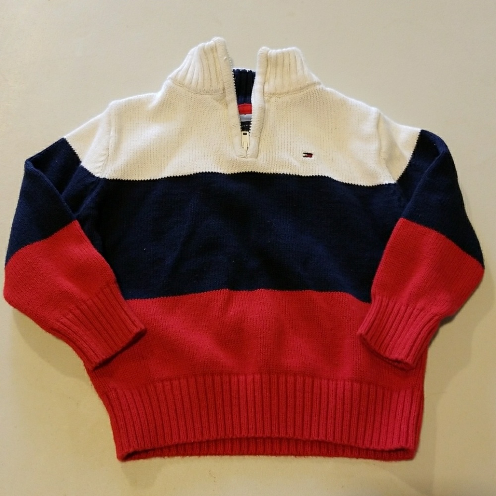 Tommy sweater